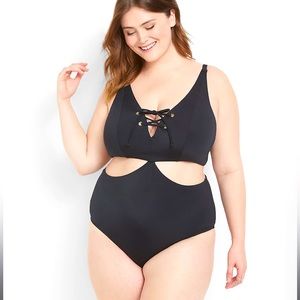 Cacique by Lane Bryant’s No-Wire Cutout Lace-Up Swimsuit 🩱